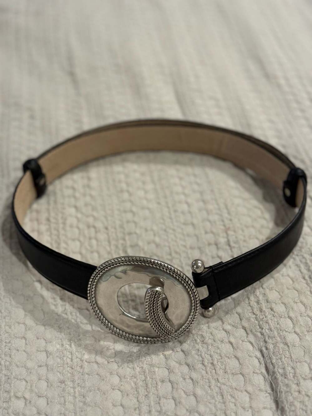 Chico's Black Leather Belt with Silver Hammered Oval Toggle Buckle Size S/M